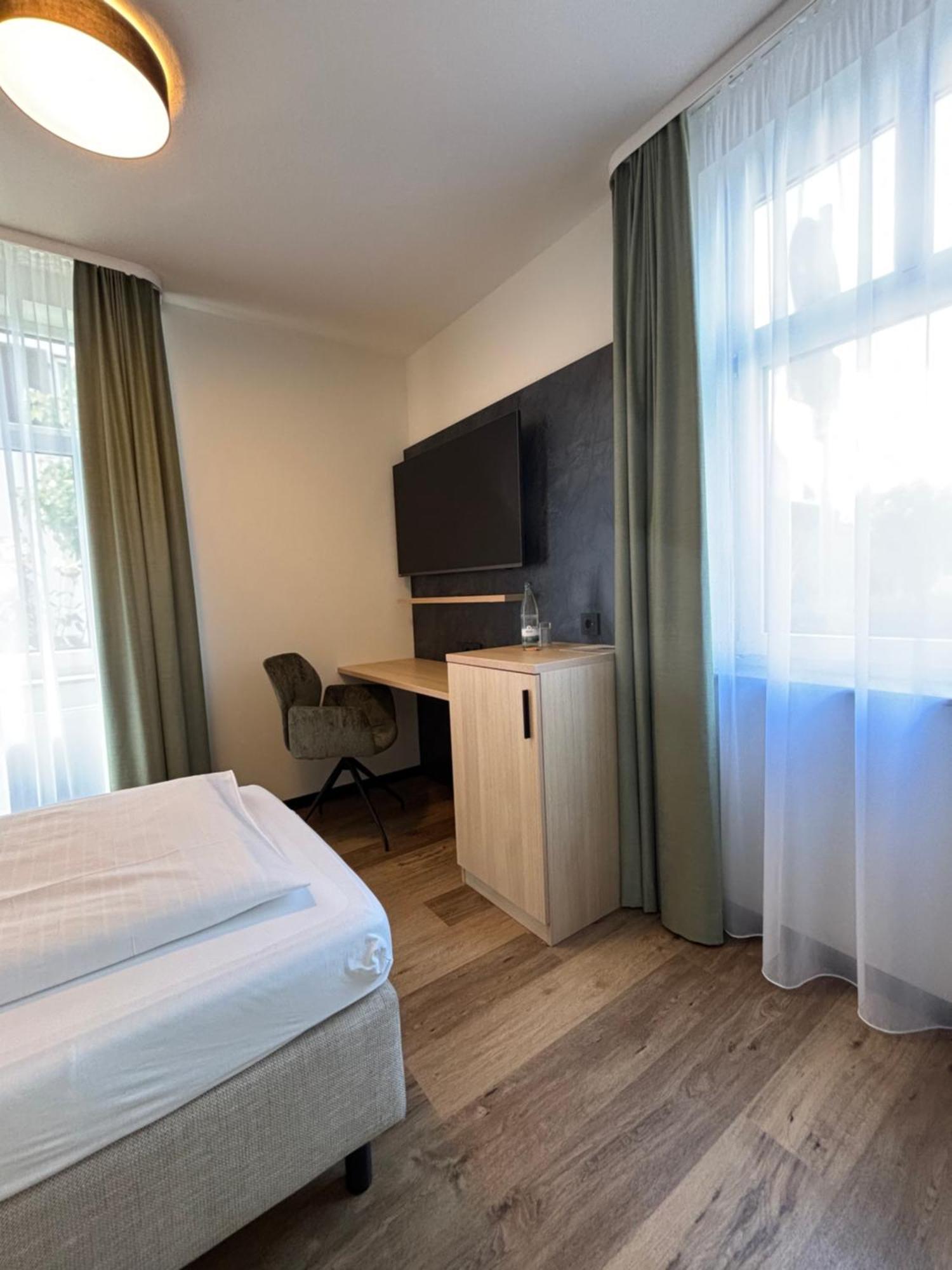 Hotel Am Stadthaus Neuenburg am Rhein Esterno foto